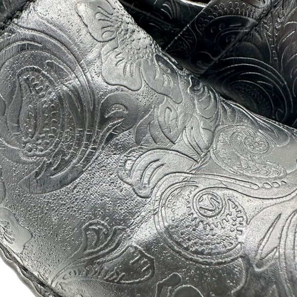 B.O.C. Peggy Clog Womens Size 8M Embossed Black Slip-On - Picture 2 of 9